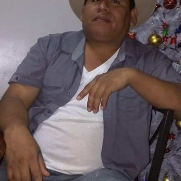 Meet your Posher, Marcelo - Picture 1 of 1